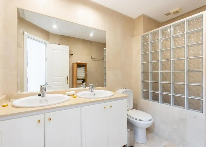 Eden Duke Ocean Views With Ac 아데제